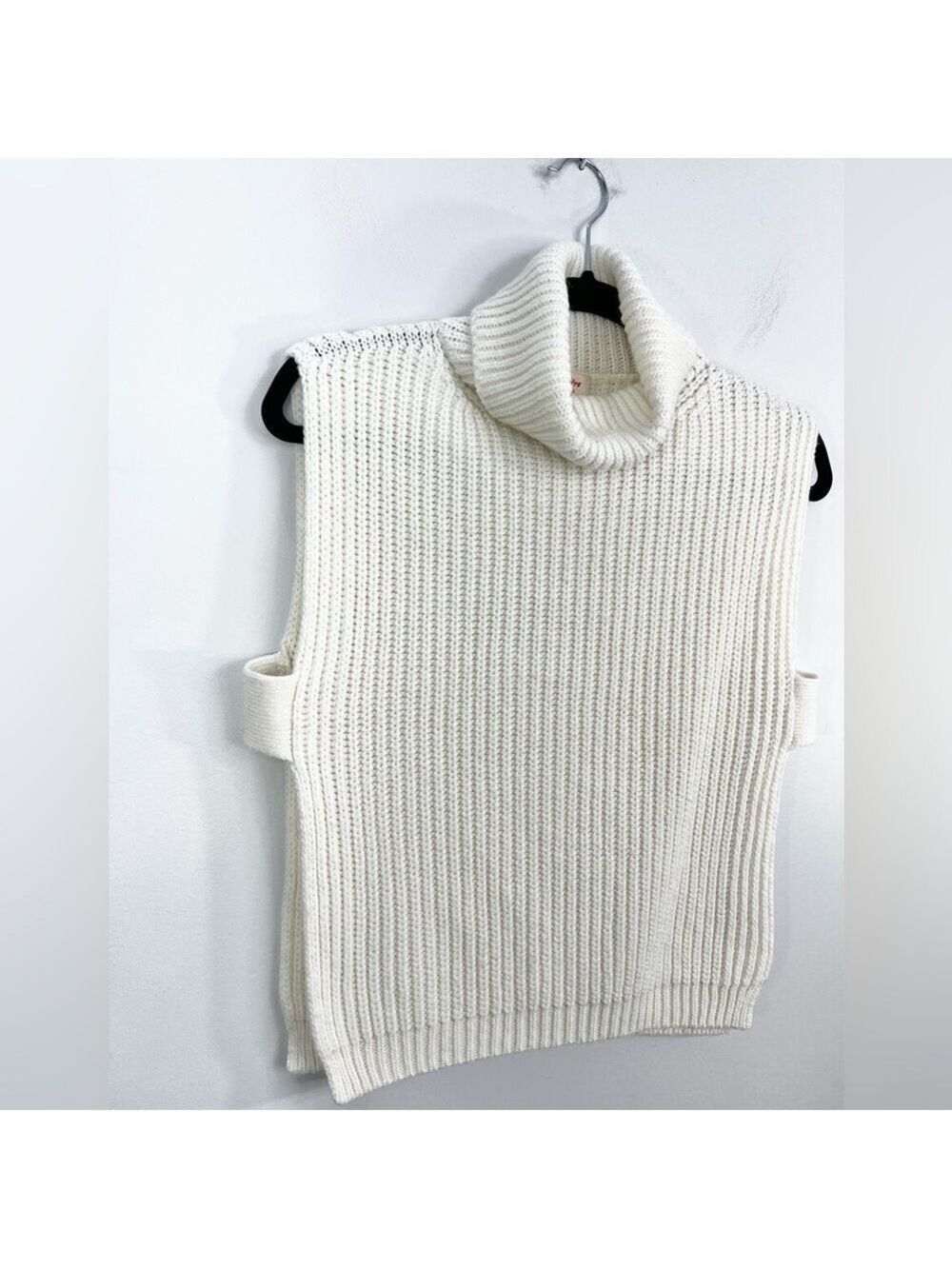 StilEstro Italy ivory cowl neck wool alpaca blend open side sleeveless sweater - Picture 8 of 14